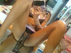 Indian babe Selfie