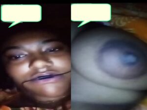 village girl at night on video call shows nude
