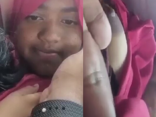 chubby hijab girl boob sucking viral outdoor