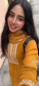 Bangladeshi topless girl selfies for horny