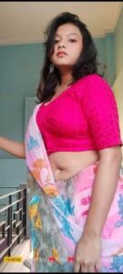 big navel display desi girl topless milk