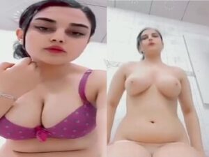 hot maal stripping bra and showing big