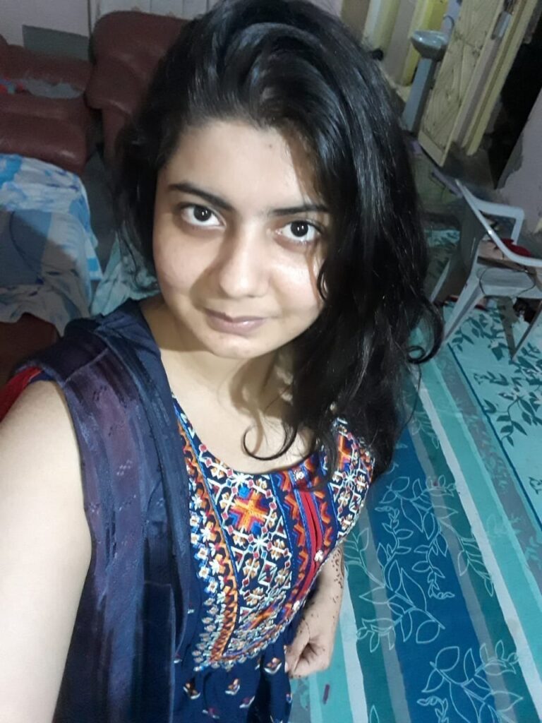 big boobs hijab girlfriend nude selfies for