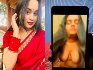 gorgeous Bengali MILF riding dick viral sex