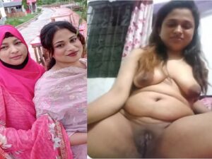 mom and daughter nude on video call to same