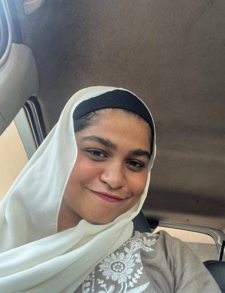 Kollam mallu hijab girlfriend nude rare photo